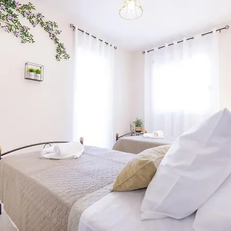 Over The Messinian Plain * קלמאטה