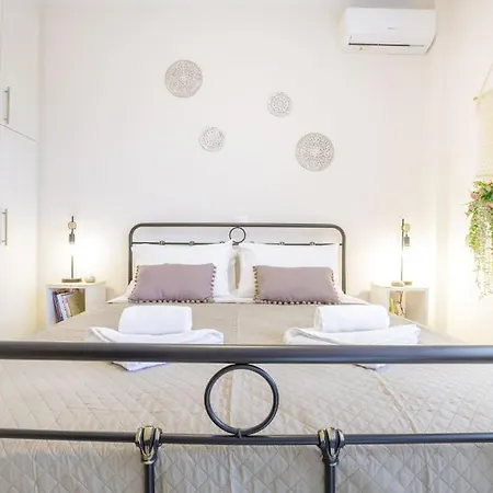 דירה Over The Messinian Plain *