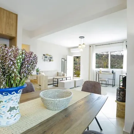 Apartment Over The Hill Kalamata